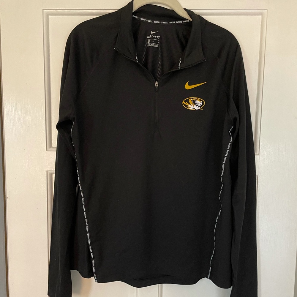 Nike Women’s Mizzou Athletic Quarter Zip
